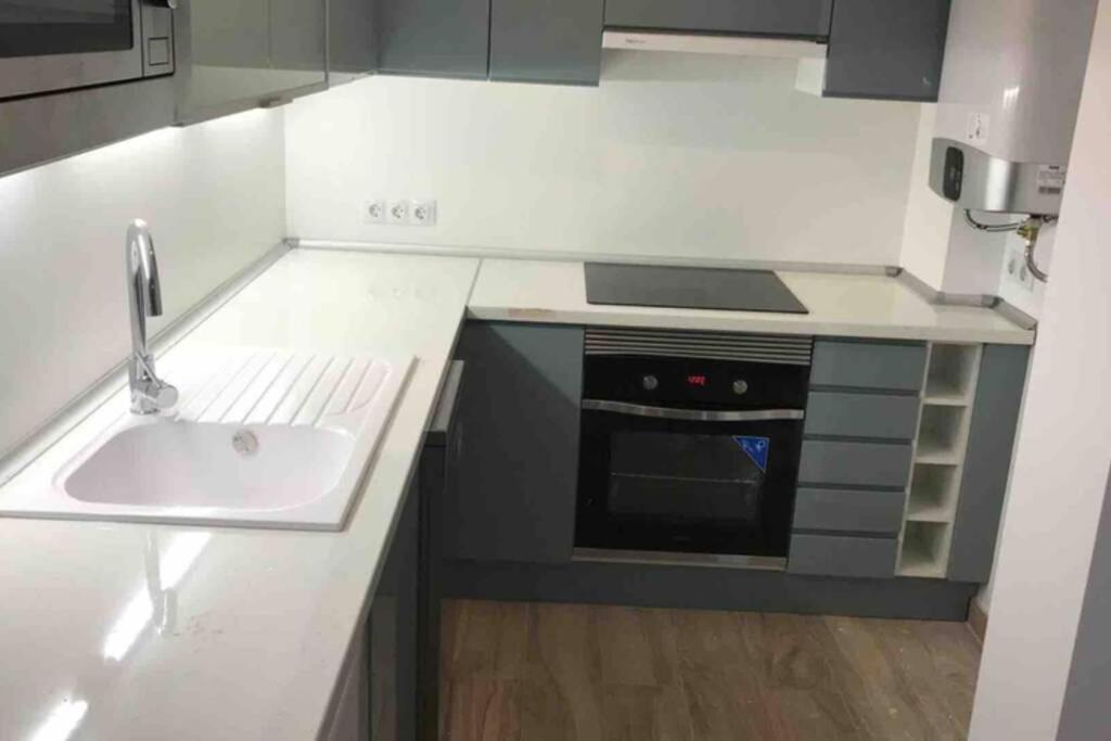 Neu renoviertes Strandappartment mit Meerblick Alcossebre Buitenkant foto